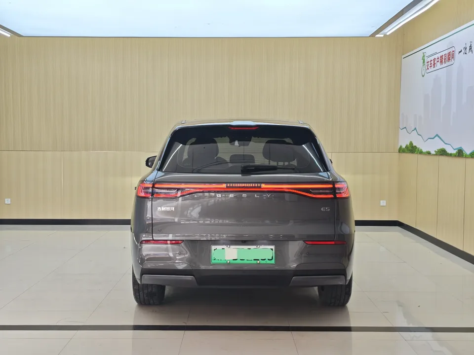 Geely Galaxy E5 Galaxy E5 2024 440km Explorer Edition 2024 — thumbnail 2