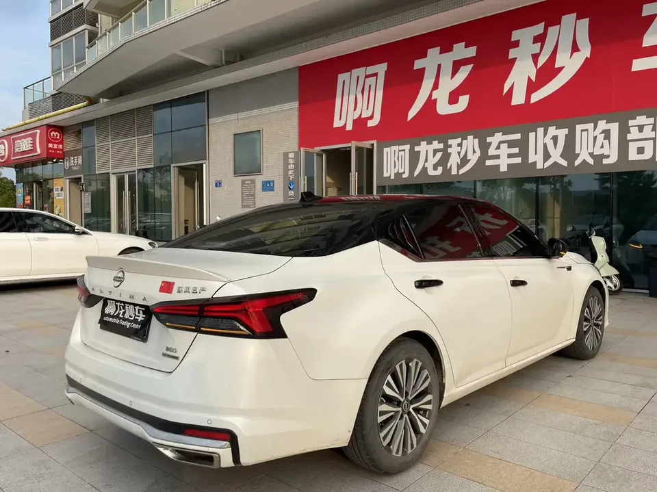 Nissan Altima Sound of nature 2022 2.0L XL-Upr Premium Edition 2023 — миниатюра 2