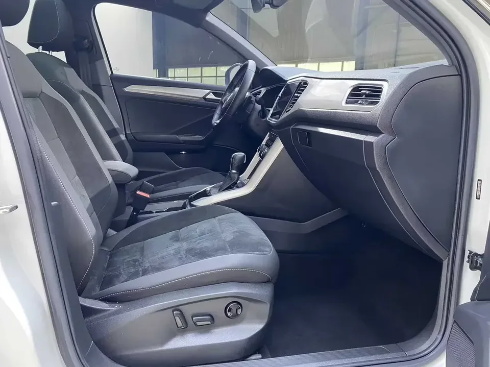 Volkswagen T-Roc TANG 2022 280TSI DSG 2WD R-Line Pro PLUS 2022 — thumbnail 3