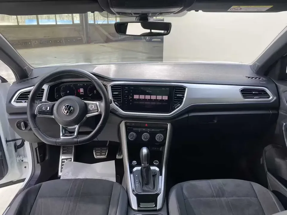 Volkswagen T-Roc TANG 2022 280TSI DSG 2WD R-Line Pro PLUS 2022 — thumbnail 4