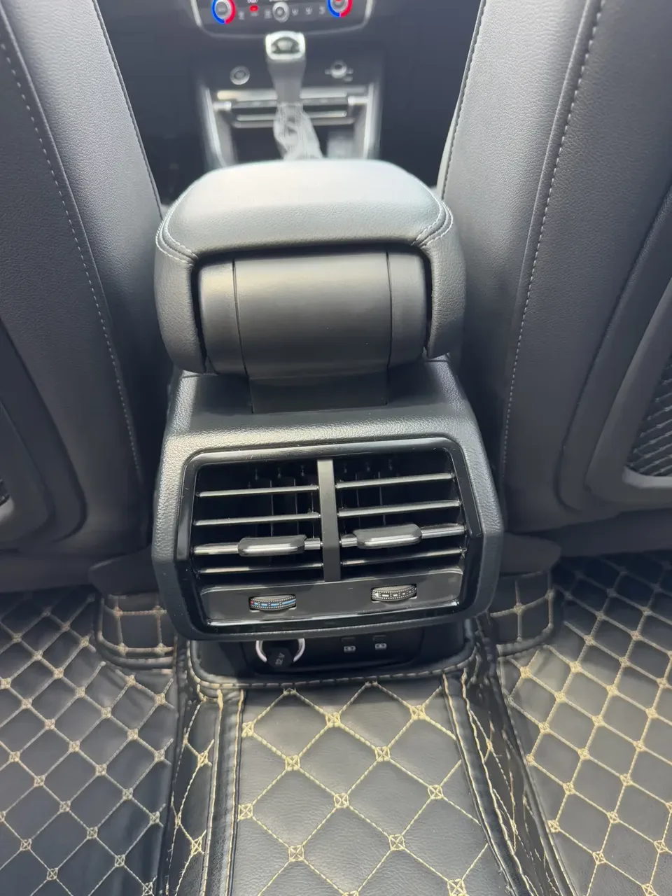 Audi Q3 Audi Q3 2022 35 TFSI Stylish Dynamic 2022 — thumbnail 3