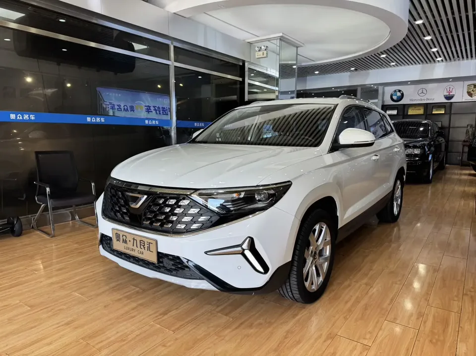 Jetta VS7 Jetta VS7 2023 280TSI Automatic Glory Edition 2024 — photo 1, buy with delivery to Moscow