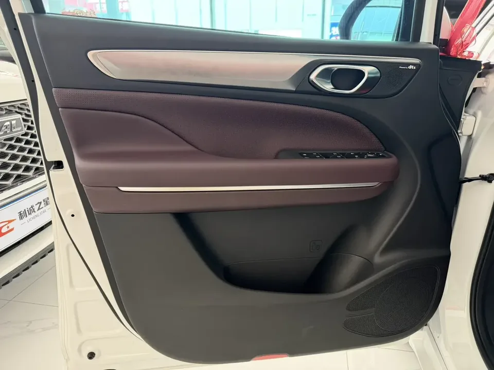 GAC Trumpchi M6 Trumpchi M6 2023 PRO 270T WDCT Deluxe Edition 2024 — миниатюра 3