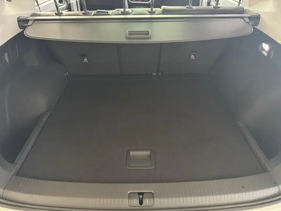 Volkswagen Tayron Tanyue 2023 280TSI 2WD Luxury Plus Advanced Edition 2023 — thumbnail 5