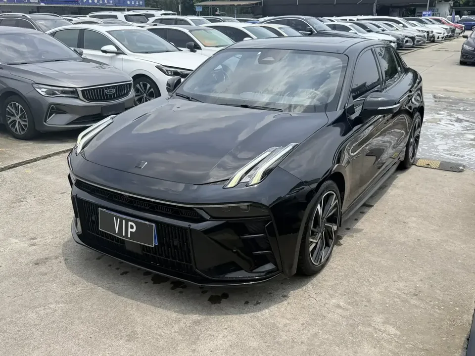 Lynk & Co 03 Lynk & Co 03 2023 1.5TD DCT Jin Pro 2023 — photo 1, buy with delivery to Moscow