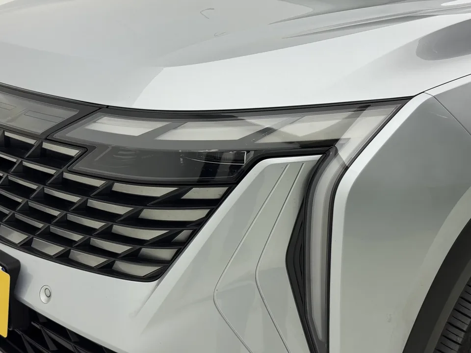 Geely Atlas L Boyue L 2023 1.5TD DCT Premium 2024 — thumbnail 3