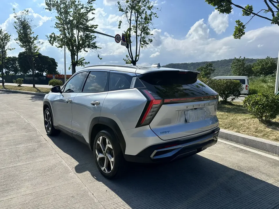 Geely Atlas L Boyue L 2023 1.5TD DCT Premium 2024 — thumbnail 2