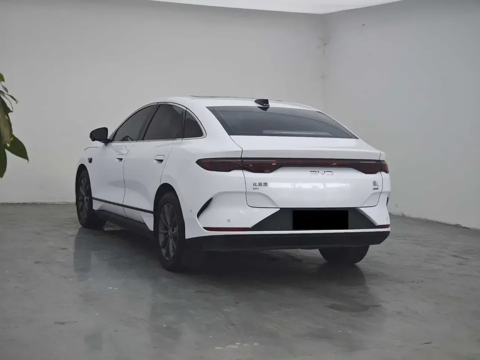 BYD Qin L EV Qin L EV 2025 470KM Leading Model 2025 — thumbnail 4