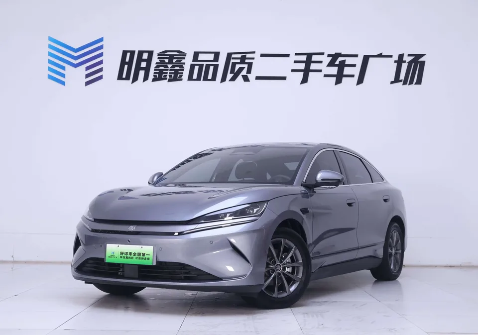 BYD Qin L EV Qin L EV 2025 470KM Leading Model 2025 — photo 1, buy with delivery to Moscow
