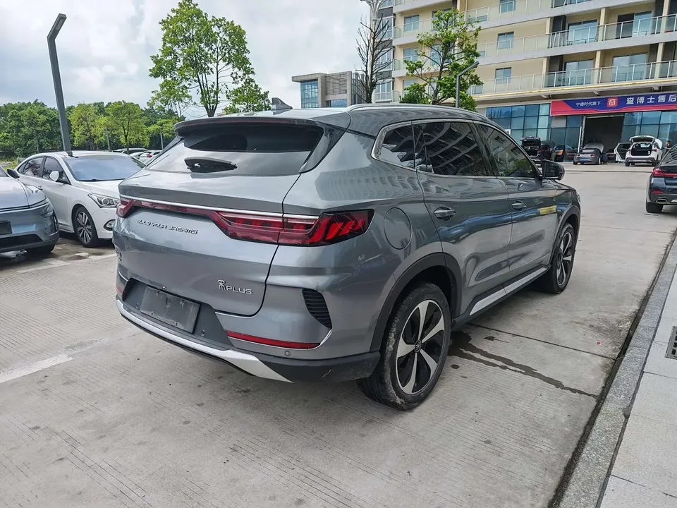 BYD Song PLUS DM Song PLUS DM 2021 DM-i 51KM 2WD Premium Edition 2022 — миниатюра 2