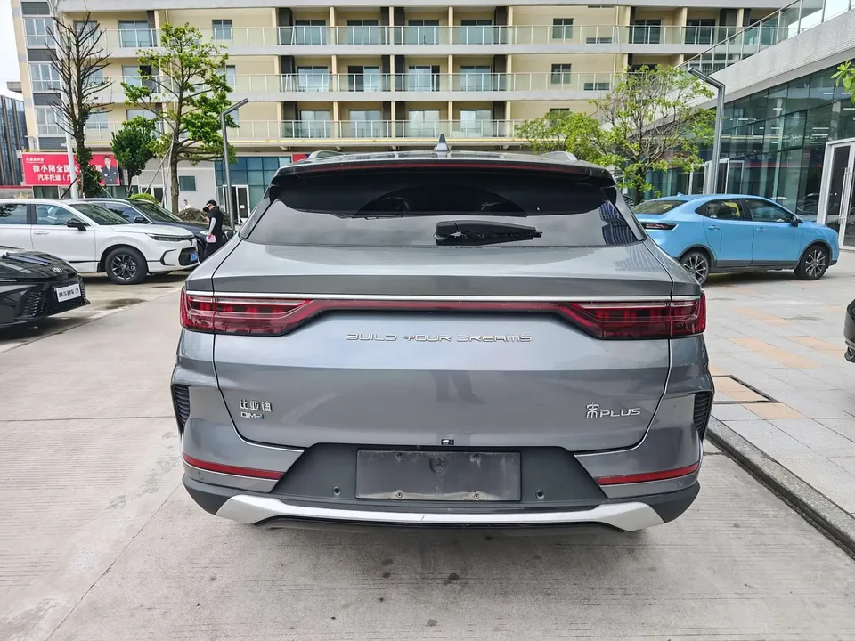 BYD Song PLUS DM Song PLUS DM 2021 DM-i 51KM 2WD Premium Edition 2022 — миниатюра 4