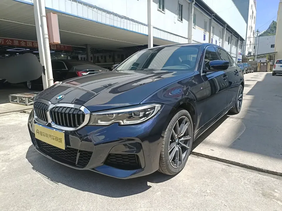 BMW 3 Series BMW 3 Series 2022 Facelifted 320Li M Sport Package 2022 — photo 1, buy with delivery to Moscow