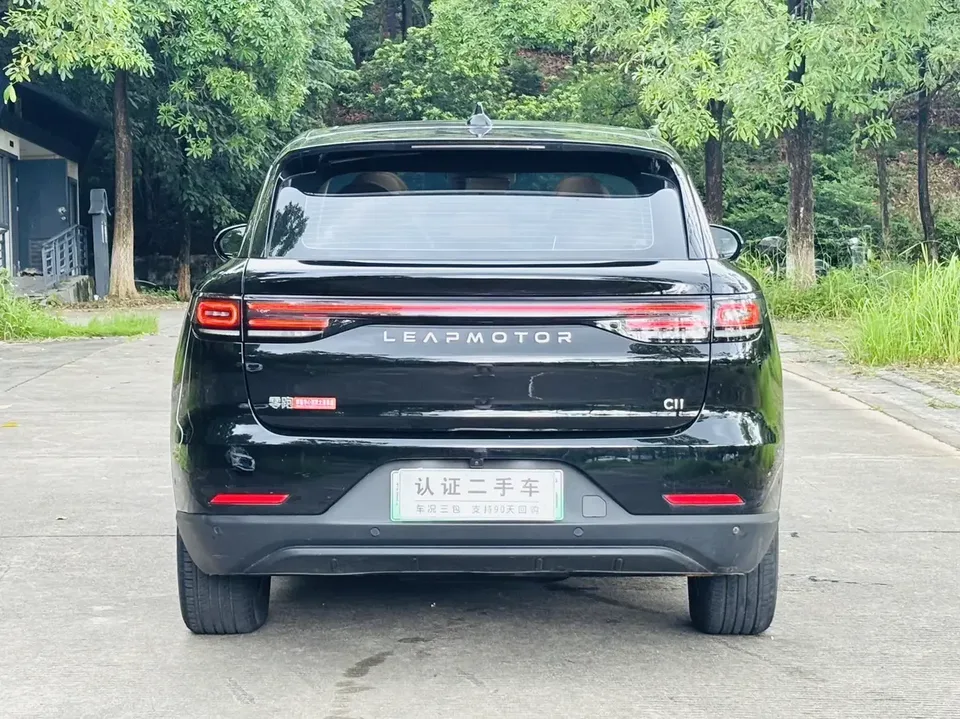 Leapmotor Zero running C11 Zero running C11 2024 Pure electric version 515 Smart Edition 2025 — thumbnail 2