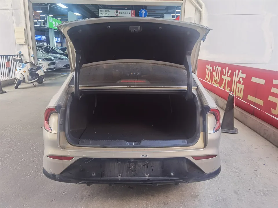 Wuling Starlight EV Wuling Starlight EV 2024 Co-creation version 510 advanced version 2024 — thumbnail 4