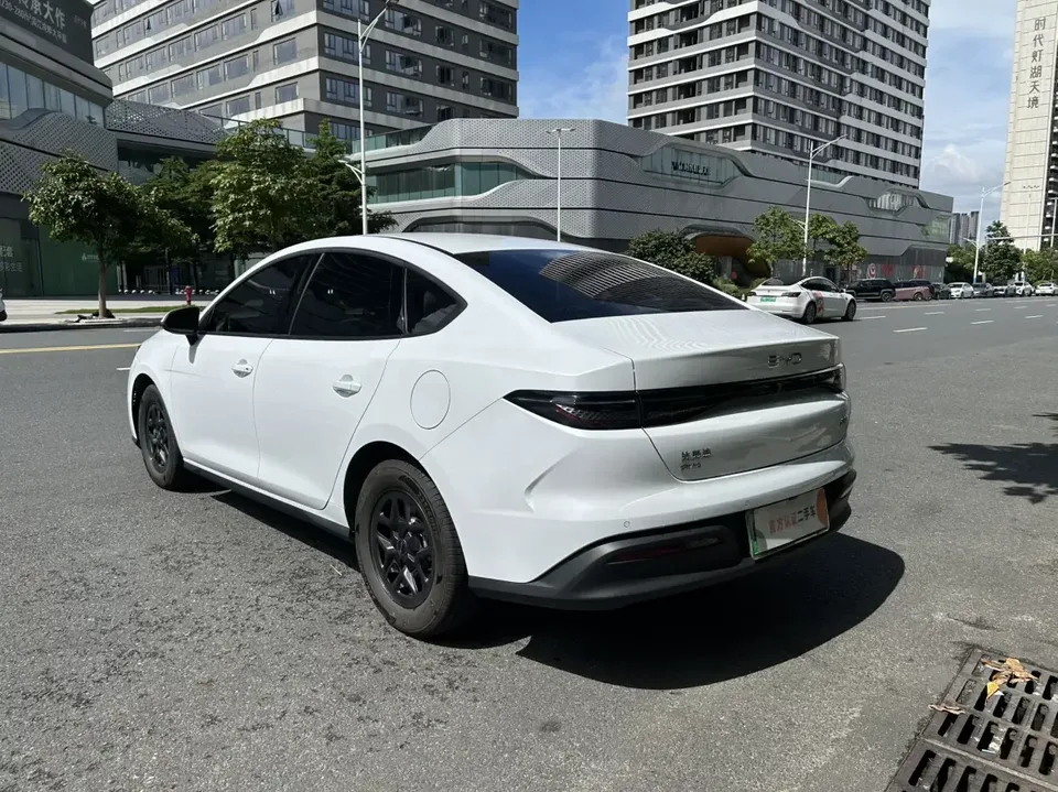 BYD Seal 05DM Seal 05DM 2025 DM-i 55KM Deluxe Smart Driving Edition 2025 — thumbnail 2