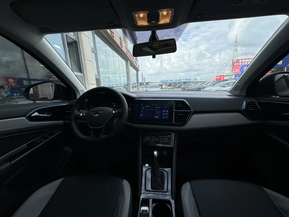 Jetta VS5 Jetta VS5 2023 280TSI Automatic High Gloss Enjoyment Edition 2023 — thumbnail 5