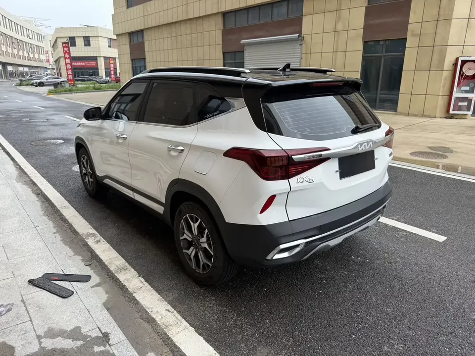 Kia Run proudly Run proudly 2021 1.5L CVT Trend Edition 2022 — thumbnail 4