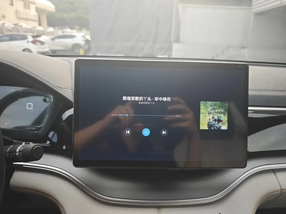 BYD Song PLUS DM Song PLUS DM 2021 DM-i 110KM 2WD Flagship PLUS 2023 — thumbnail 3