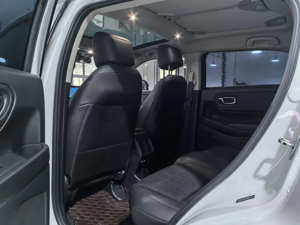 Honda VEZEL Binzhi 2023 1.5L CVT Pioneer Edition 2023 — thumbnail 4