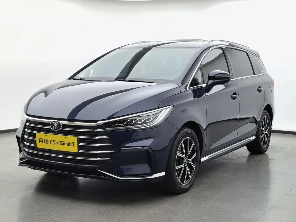 BYD Song MAX DM Song MAX DM 2022 DM-i 105KM Premium 2023 — photo 1, buy with delivery to Moscow