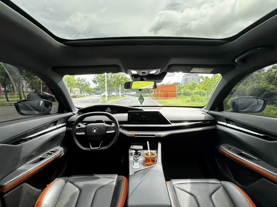 Changan UNI-V Changan UNI-V 2023 1.5T Premium 2024 — thumbnail 5