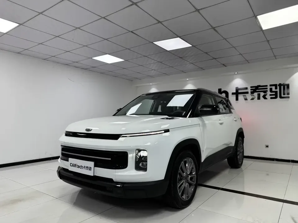 Geely ICON Geely ICON 2026 1.5TD Chocolate Edition 2026 — photo 1, buy with delivery to Moscow