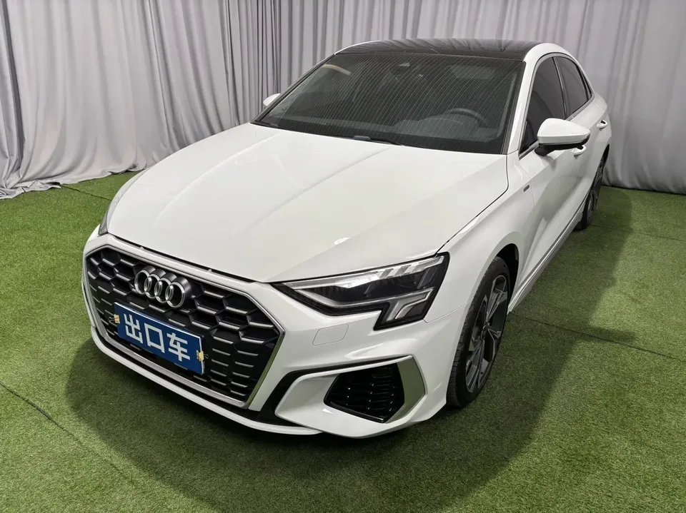 Audi A3 Audi A3 2022 A3L Limousine 35 TFSI Stylish and Elegant 2022 — photo 1, buy with delivery to Moscow