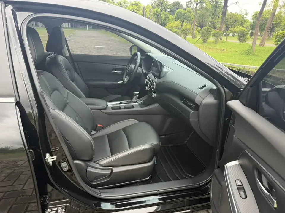 Nissan Sylphy Sylphy 2022 1.6L XL CVT Smart Edition 2023 — thumbnail 3