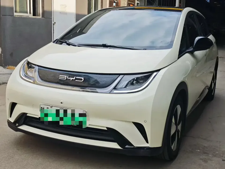 BYD Dolphin dolphin 2023 Fashion version 2024 — photo 1, buy with delivery to Moscow