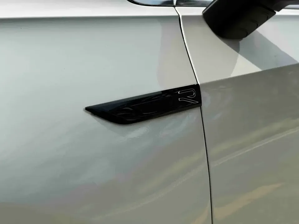 Volkswagen Golf golf 2021 280TSI DSG R-Line 2022 — thumbnail 3