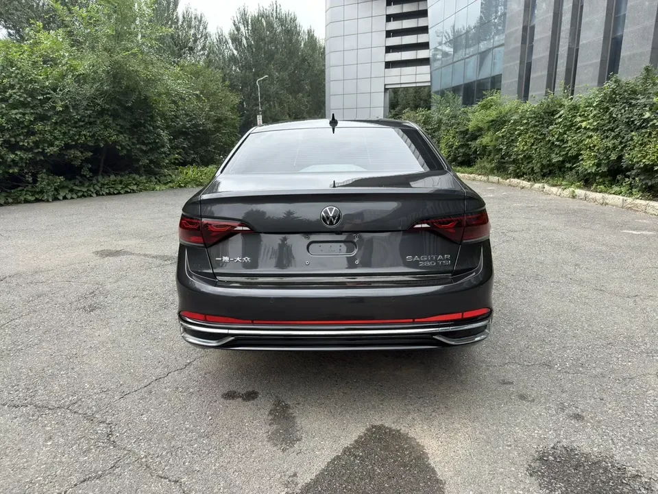 Volkswagen Sagitar Sagitar 2023 280TSI DSG Beyond Edition 2023 — thumbnail 2