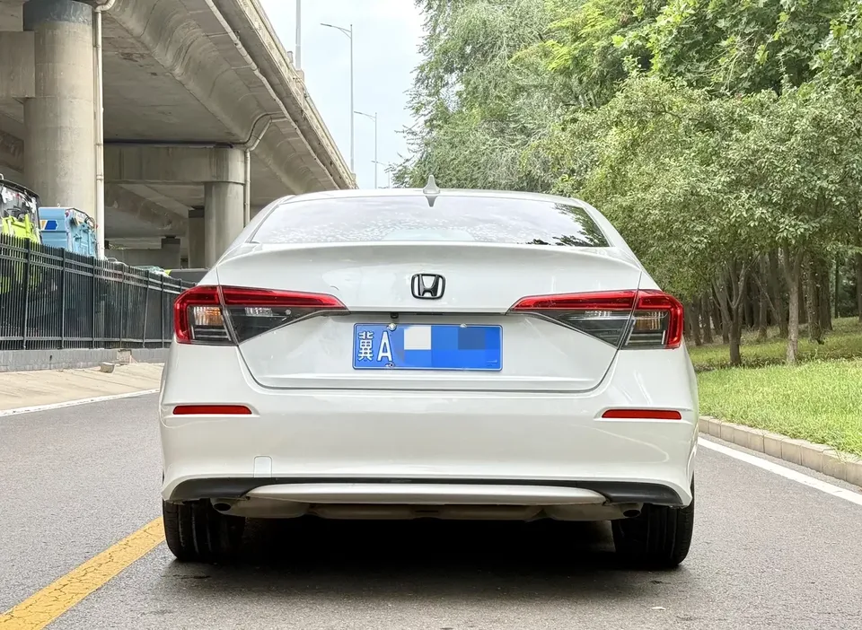 Honda CIVIC Civic 2022 240TURBO CVT Dynamic Edition 2022 — thumbnail 2