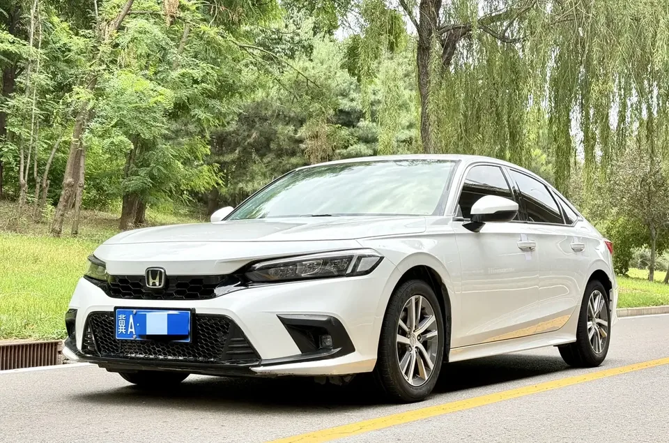 Honda CIVIC Civic 2022 240TURBO CVT Dynamic Edition 2022 — photo 1, buy with delivery to Moscow