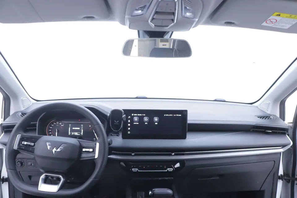 Wuling Jiachen Wuling Jiachen 2022 1.5T CVT Premium Flagship Model 2023 — thumbnail 4