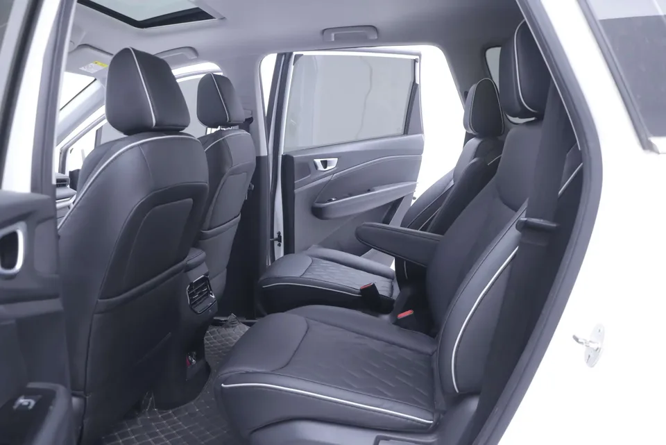 Wuling Jiachen Wuling Jiachen 2022 1.5T CVT Premium Flagship Model 2023 — thumbnail 5