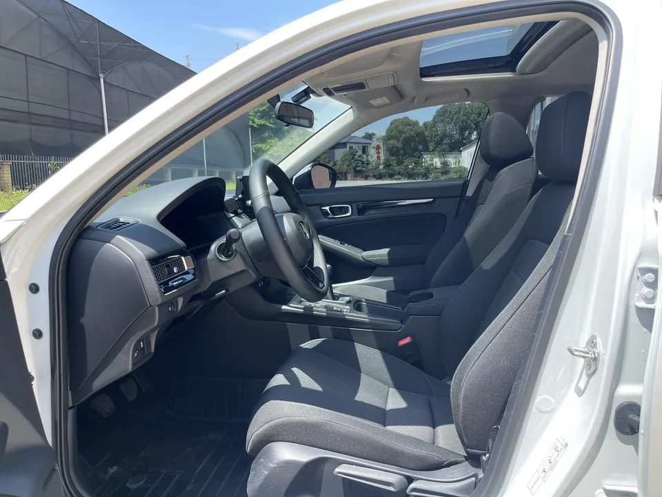Honda Integra Style 2022 240TURBO Exclusive MT Edition 2025 — thumbnail 5