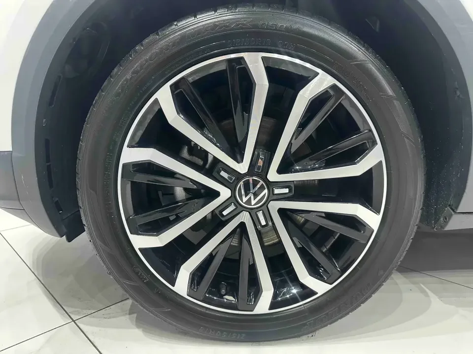 Volkswagen T-Roc TANG 2022 280TSI DSG 2WD Comfort PLUS 2022 — thumbnail 3