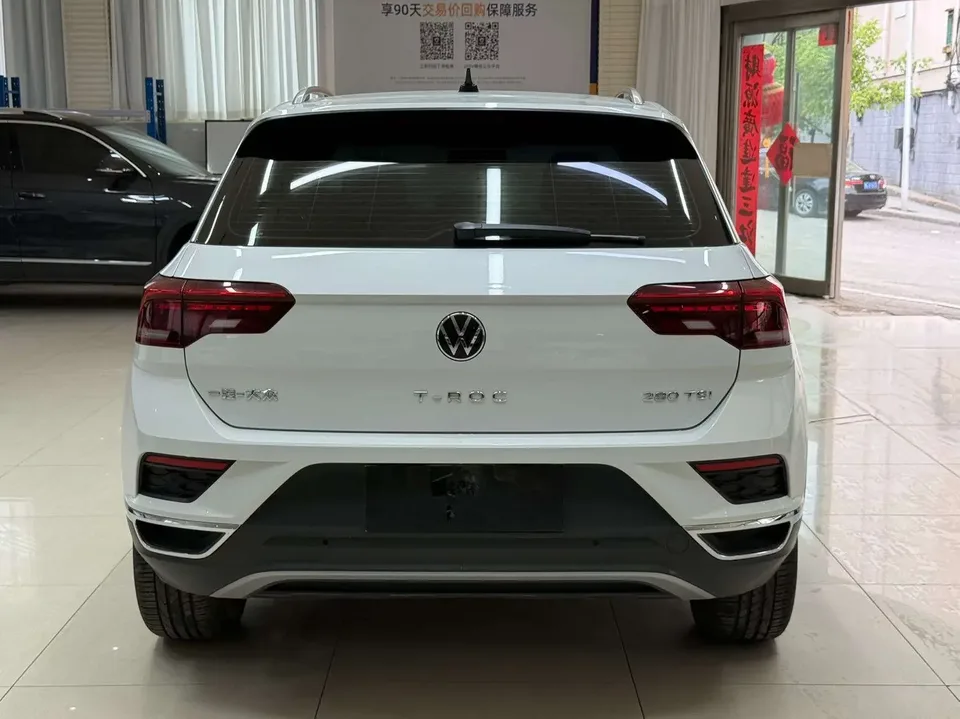Volkswagen T-Roc TANG 2022 280TSI DSG 2WD Comfort PLUS 2023 — thumbnail 2