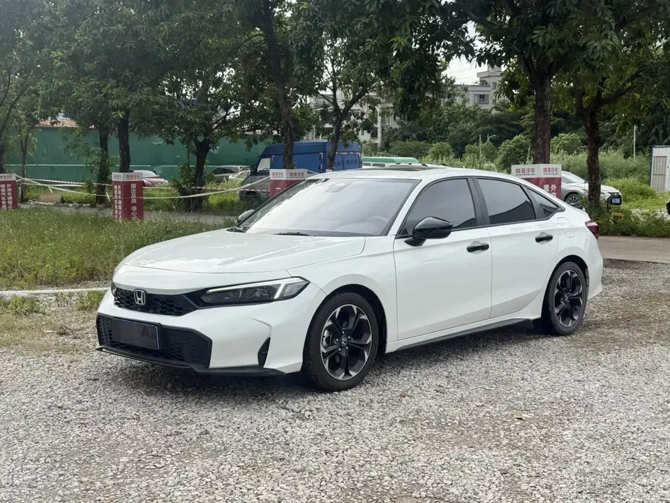 Honda CIVIC Civic 2025 240TURBO CVT Zhiqu Pro 2025 — фото 1, купить с доставкой в Москву