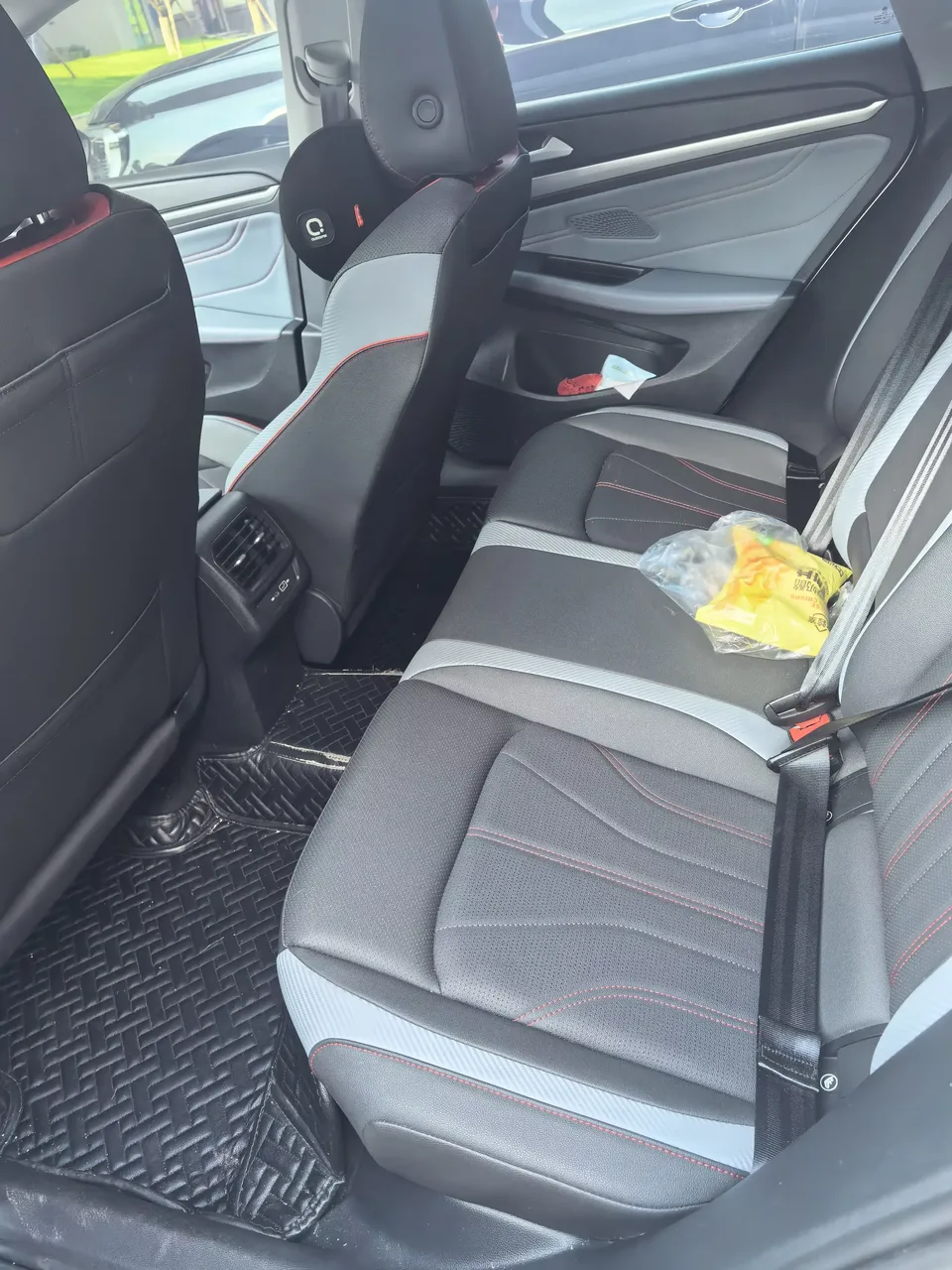 Volkswagen Lamando Lingdu 2022 Lingdu L 280TSI DSG Hot Edition 2023 — thumbnail 3