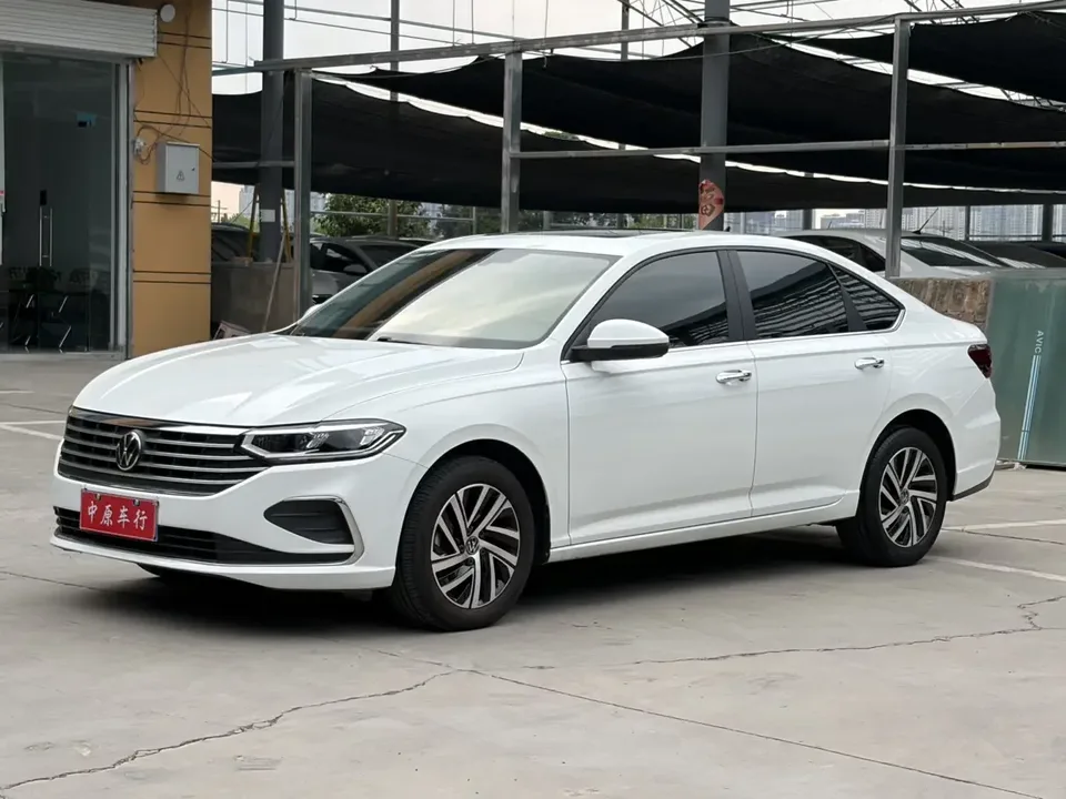Volkswagen Lavida Lavida 2023 280TSI DSG Starry Sky Forever Edition 2023 — photo 1, buy with delivery to Moscow