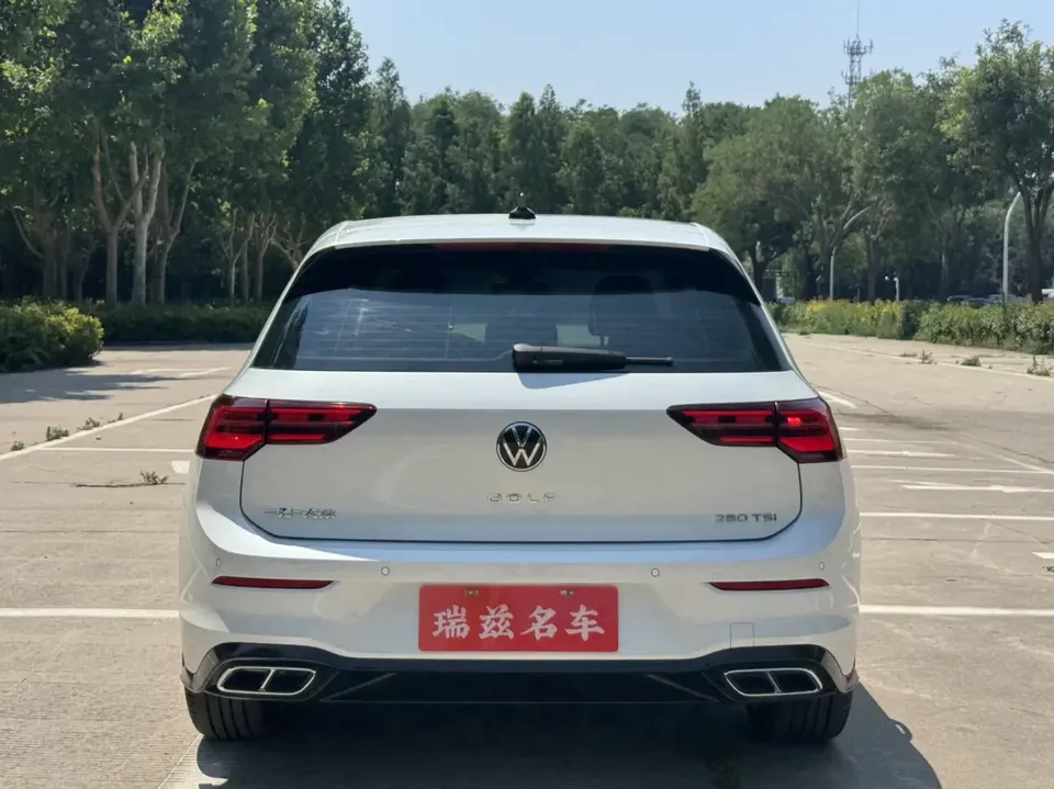 Volkswagen Golf golf 2023 280TSI DSG R-Line 2023 — thumbnail 2
