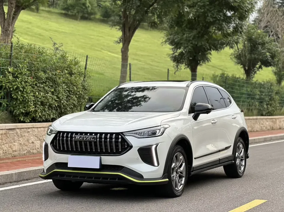 Haval Harvard Red Rabbit Harvard Red Rabbit 2022 Jinxiang Edition 1.5T Copper Rabbit 2022 — photo 1, buy with delivery to Moscow