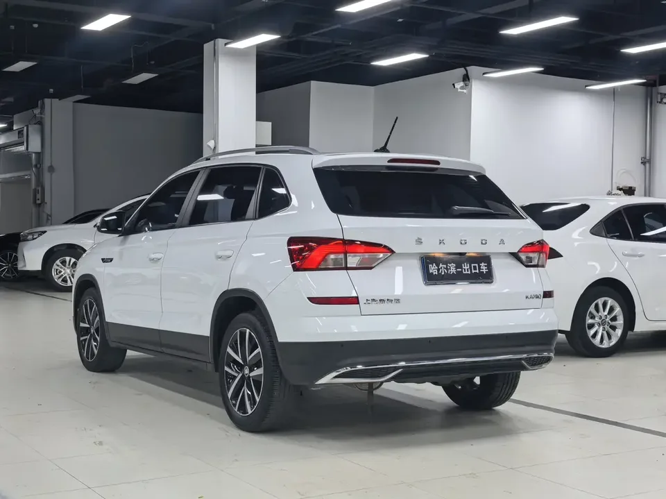 Skoda Comek Comek 2023 Modified 1.5L Automatic Comfort Edition 2023 — thumbnail 2