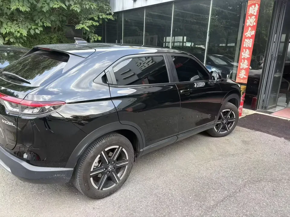 Honda VEZEL Binzhi 2023 1.5L CVT Elite Edition 2023 — thumbnail 4