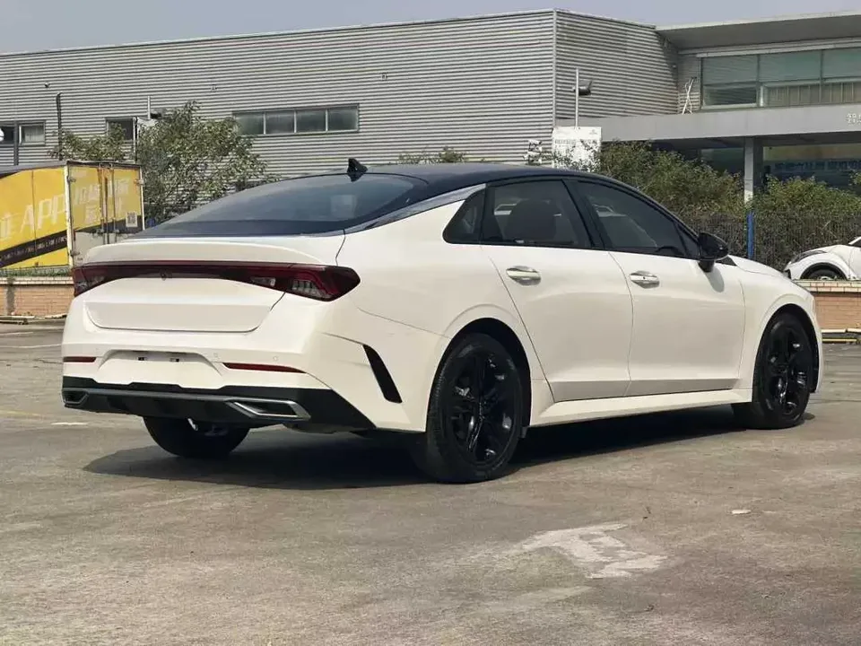 Kia K5 Kia K5 2020 270T CVVD New Edition 2022 — thumbnail 2