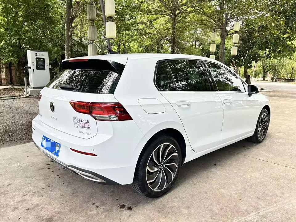 Volkswagen Golf golf 2023 280TSI DSG Pro 2024 — thumbnail 2