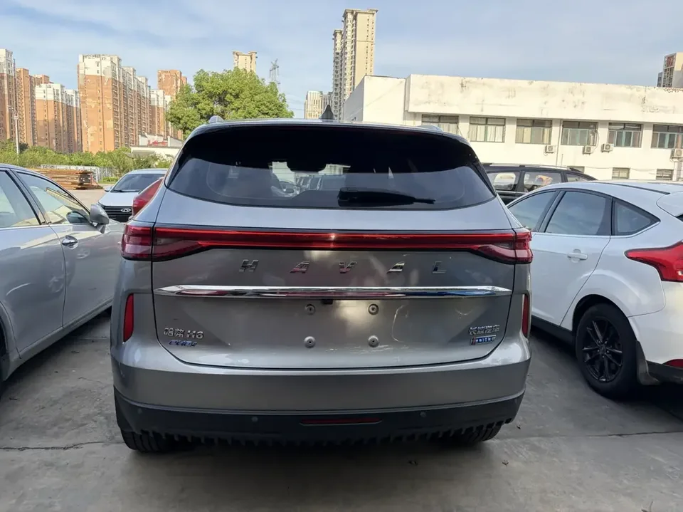 Haval H6 PHEV Haval H6 PHEV 2022 1.5T DHT-PHEV 110km Free Travel Edition 2024 — thumbnail 2