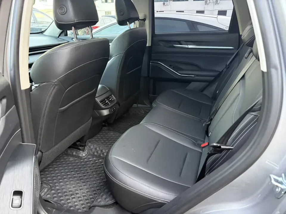 Haval H6 PHEV Haval H6 PHEV 2022 1.5T DHT-PHEV 110km Free Travel Edition 2024 — thumbnail 3