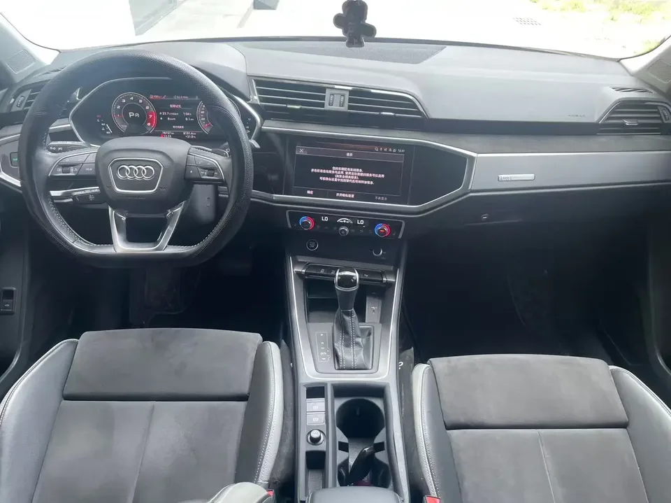 Audi Q3 Audi Q3 2022 35 TFSI Stylish Dynamic 2022 — thumbnail 2